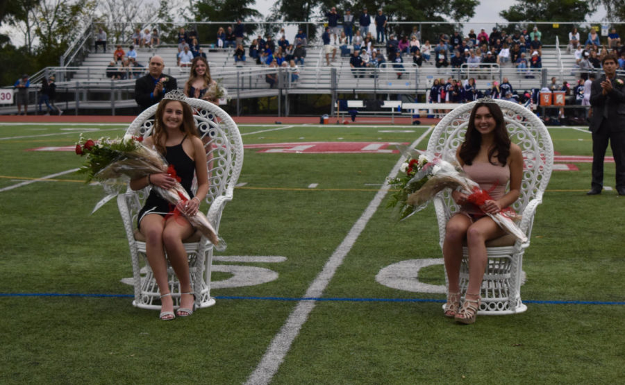 Homecoming+Queen+Madeline+Kirkpatrick+%28left%29+and+Homecoming+Princess+Nicole+Narciso+%28left%29